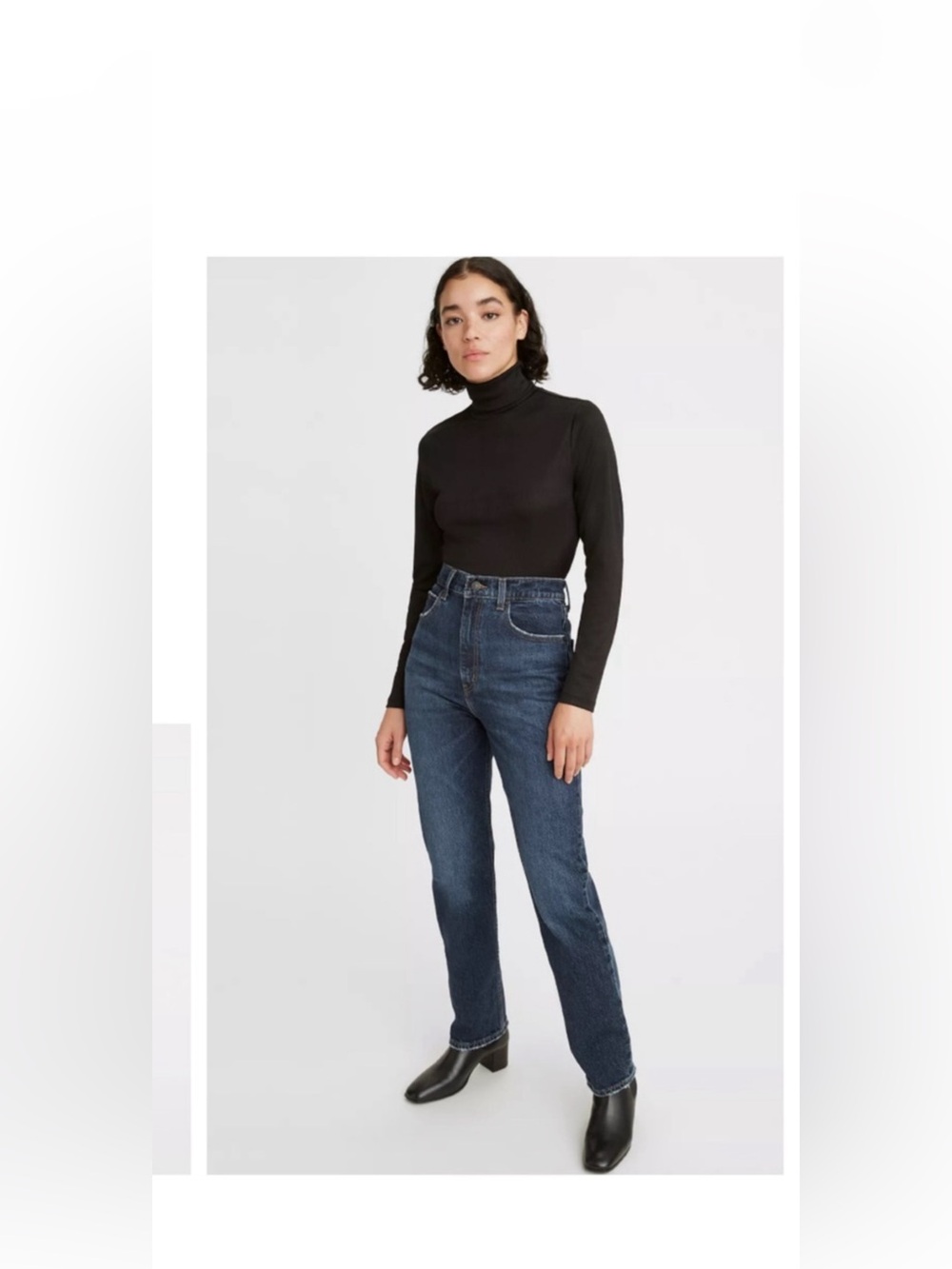 Levi's High-Rise 70's Straight Leg Women's Jeans in Dark Blue Denim